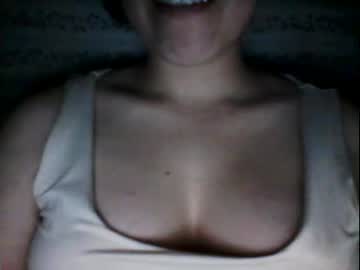 girl Cam Girls Live with little_anef