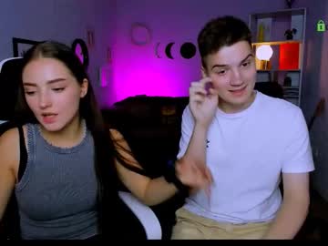 couple Cam Girls Live with yudji_boy