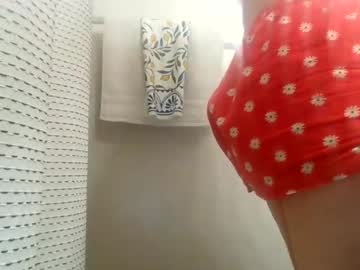 girl
        thunderstormms cam image #29213