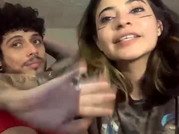 couple Cam Girls Live with arthurcroww