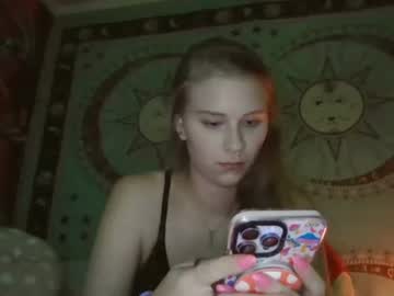 girl Cam Girls Live with stonerbabe1313