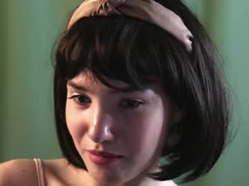 girl
        1thour cam image #14721