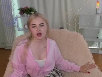 girl Cam Girls Live with nika_queen__