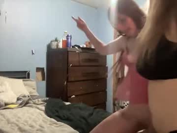 girl
        thatbrunette03 cam image #26054