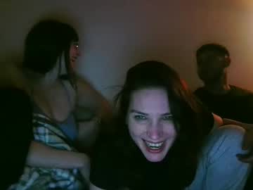 couple Cam Girls Live with toyshop_gonewild