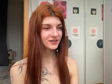 girl Cam Girls Live with bella_secret_