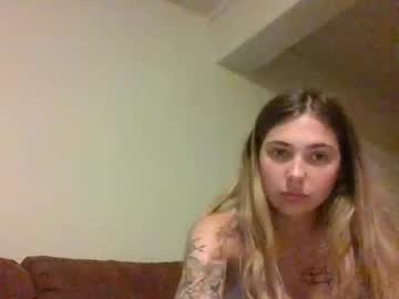 girl Cam Girls Live with blueeyed_diamond