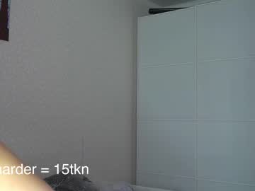 couple Cam Girls Live with eminent_eva