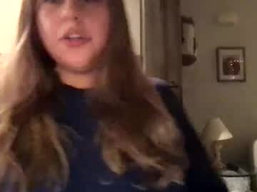 girl
        exxsuxx cam image #2398
