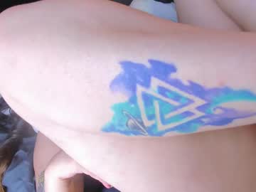 couple Cam Girls Live with coupleehorny