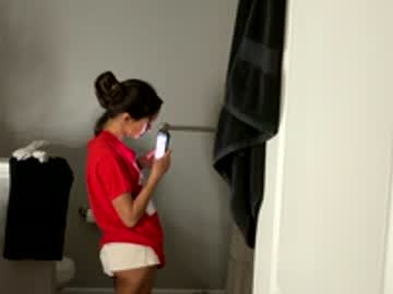 couple Cam Girls Live with itsleoblaze