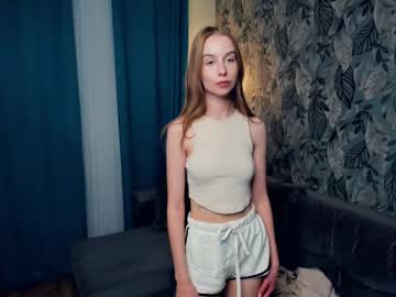 girl
        melojade cam image #16485
