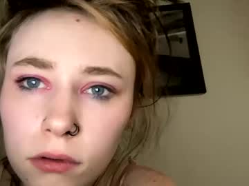 girl Cam Girls Live with big_hails1