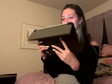 girl
        kittypurr79 cam image #19852