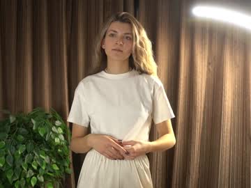 girl
        jodyarnet cam image #19400