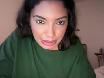 girl
        icyalexandra20 cam image #36042