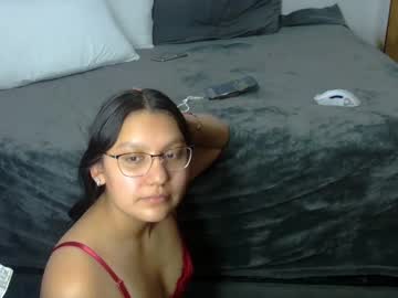 couple Cam Girls Live with gnclove