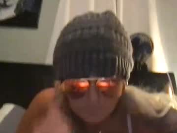 girl
        jusjupiter cam image #25831