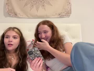 couple Cam Girls Live with dobletrouble_