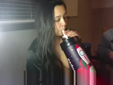couple
        jjxoxoxx cam image #20966