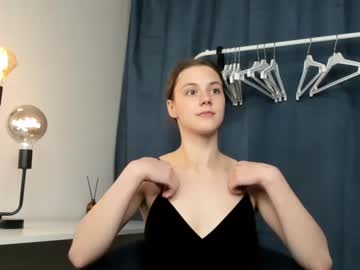 girl Cam Girls Live with _hellsbells_
