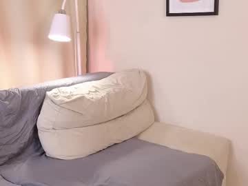 girl Cam Girls Live with kaily_hen