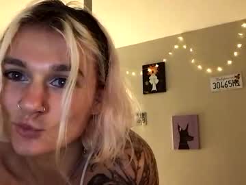 girl Cam Girls Live with sluttyyscarlett