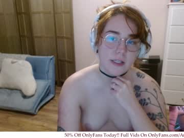girl Cam Girls Live with autumnbuttons