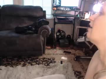 couple
        roadsideattraction cam image #32410