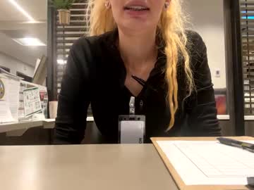 girl Cam Girls Live with mystical_mystery