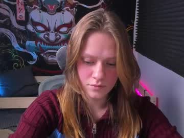 girl
        tessaswan cam image #21531