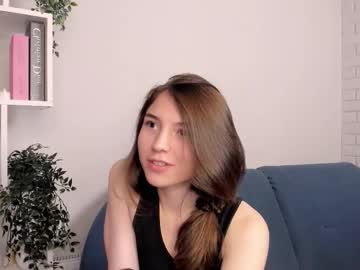 couple Cam Girls Live with pamilarakestraw
