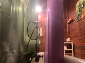 couple Cam Girls Live with newlywedd