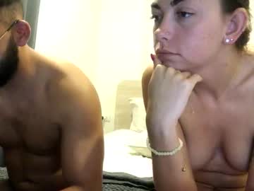 couple Cam Girls Live with josh_xo