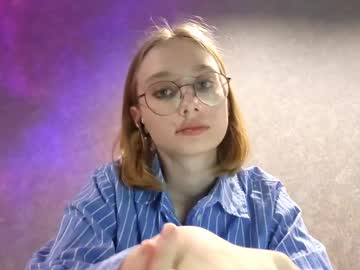girl Cam Girls Live with elwinebanford