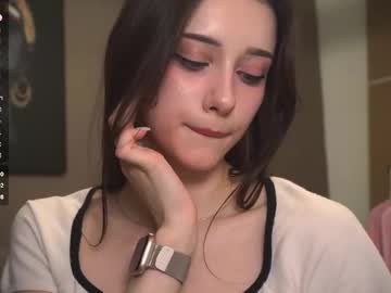 girl
        dialae cam image #30162