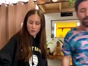 couple Cam Girls Live with sk8rdom3sum