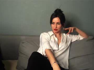 couple
        olivia_millerss cam image #35402