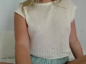 girl
        innocentblonde789 cam image #16040