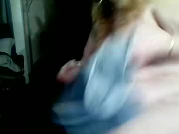 couple Cam Girls Live with ladymeadowlark