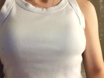 girl
        taitevett cam image #16615