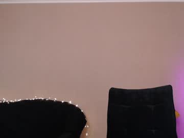 girl Cam Girls Live with sweet_lil_thing