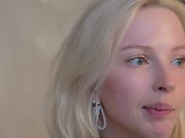 couple Cam Girls Live with sparks__daisy