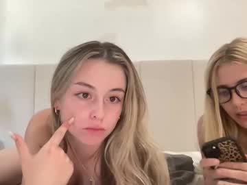 girl Cam Girls Live with breexthompson