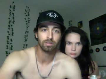 couple Cam Girls Live with zandg