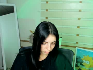 girl Cam Girls Live with emilie_shy