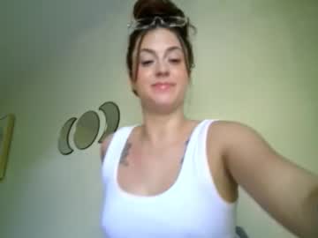 girl
        leia_renae cam image #14163