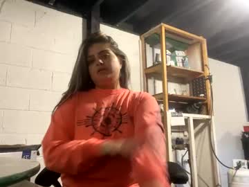 girl Cam Girls Live with milfcowow