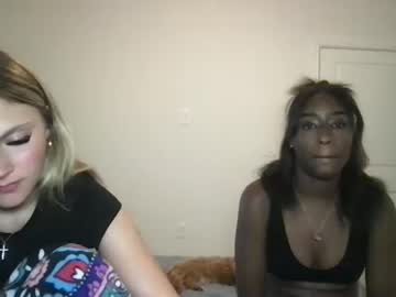 couple Cam Girls Live with daisyparkerxo