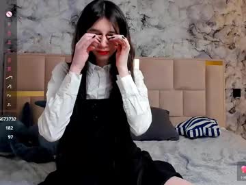 girl Cam Girls Live with moonlitkisss_